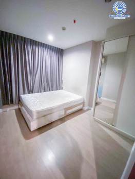 คอนโดมิเนียมมือสองย่านกรุงเทพฯ โครงการ เมโทรสกาย ประชาชื่น ห้องมุม เนื้อที่มากถึง 26.16 ฟังก์ชัน 1 ห้องนอน 1 ห้องน้ำ บนทำเลเยี่ยมสุด เข้าเมืองง่าย ใกล้รถไฟฟ้าสายสีม่วง "สถานีบางซ่อน" ราคาคุ้มสุดในย่าน! จองเลย!